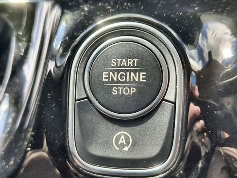 Used 2023 Mercedes-Benz GLA 250 image 16