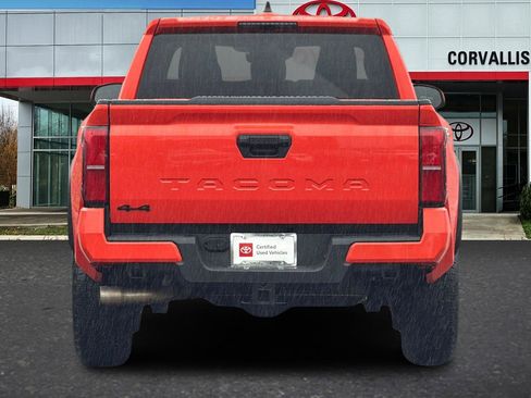Certified 2024 Toyota Tacoma TRD Off-Road image 5