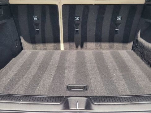 Used 2023 Buick Envision Essence image 32