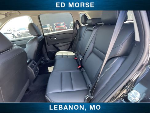 Used 2024 Nissan Rogue SL AWD/4WD image 22