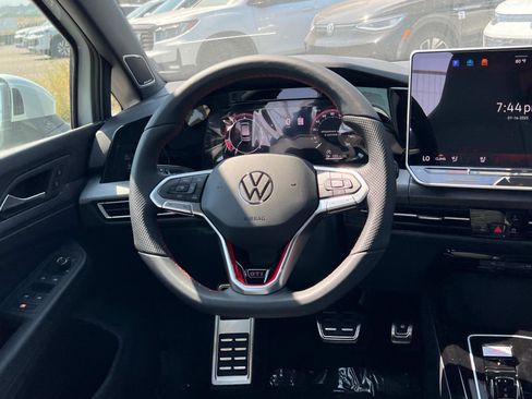 New 2025 Volkswagen GTI SE image 6