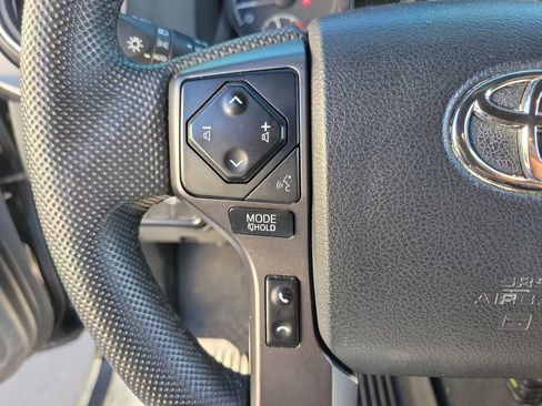 Used 2023 Toyota Tacoma TRD Off-Road image 22