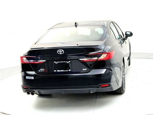 New 2026 Toyota Camry SE AWD/4WD image 5