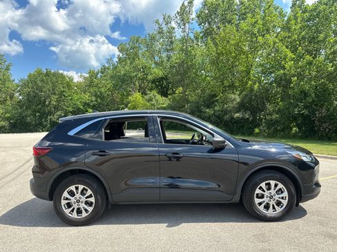 Used 2023 Ford Escape Active image 9