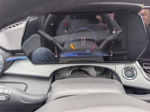 New 2026 Chevrolet Trax LT w/ Driver Confidence Package FWD image 23