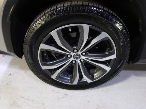 Used 2019 Lexus RX 350L FWD image 45