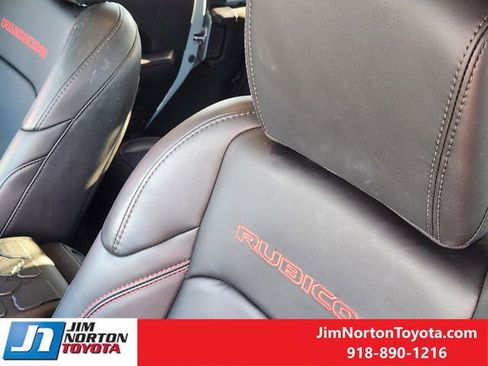 Used 2024 Jeep Wrangler Unlimited Rubicon image 17