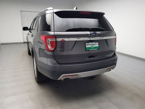 Used 2016 Ford Explorer XLT w/ Equipment Group 202A AWD/4WD image 6