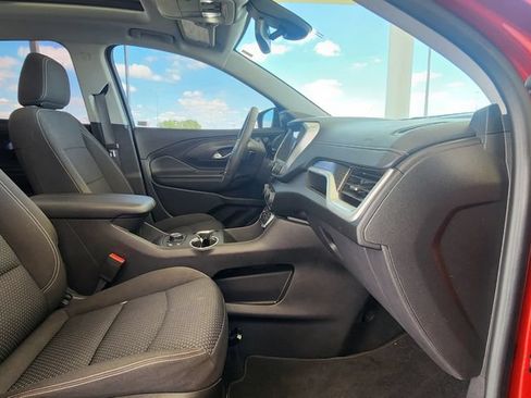 Used 2022 GMC Terrain SLE w/ Driver Convenience Package FWD image 24