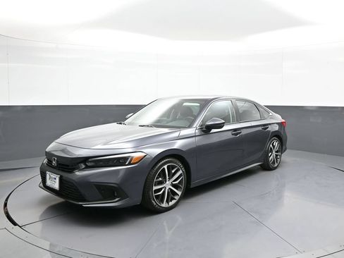 Certified 2024 Honda Civic Touring image 1