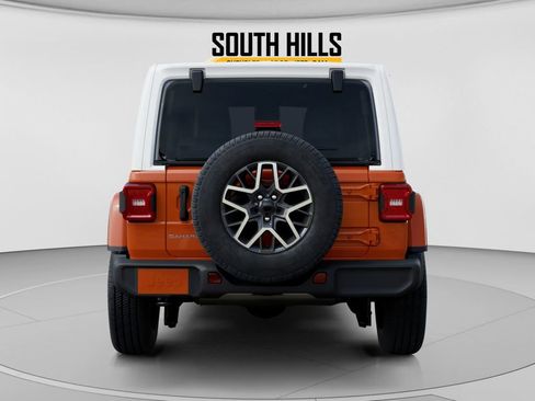 New 2026 Jeep Wrangler Unlimited Sahara w/ Whitecap Package AWD/4WD image 7