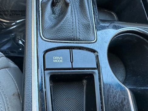 Used 2018 Hyundai Sonata SE FWD image 33