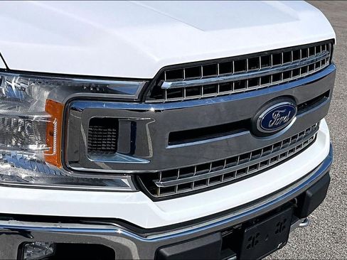 Used 2018 Ford F150 XLT w/ XTR Package image 30