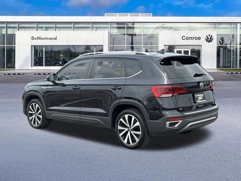 Used 2022 Volkswagen Taos SE FWD image 7