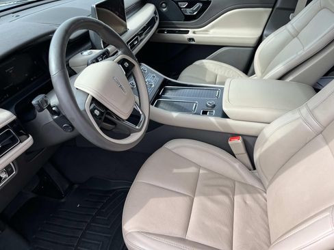 Used 2022 Lincoln Aviator Reserve w/ Elements Package Plus AWD/4WD image 29