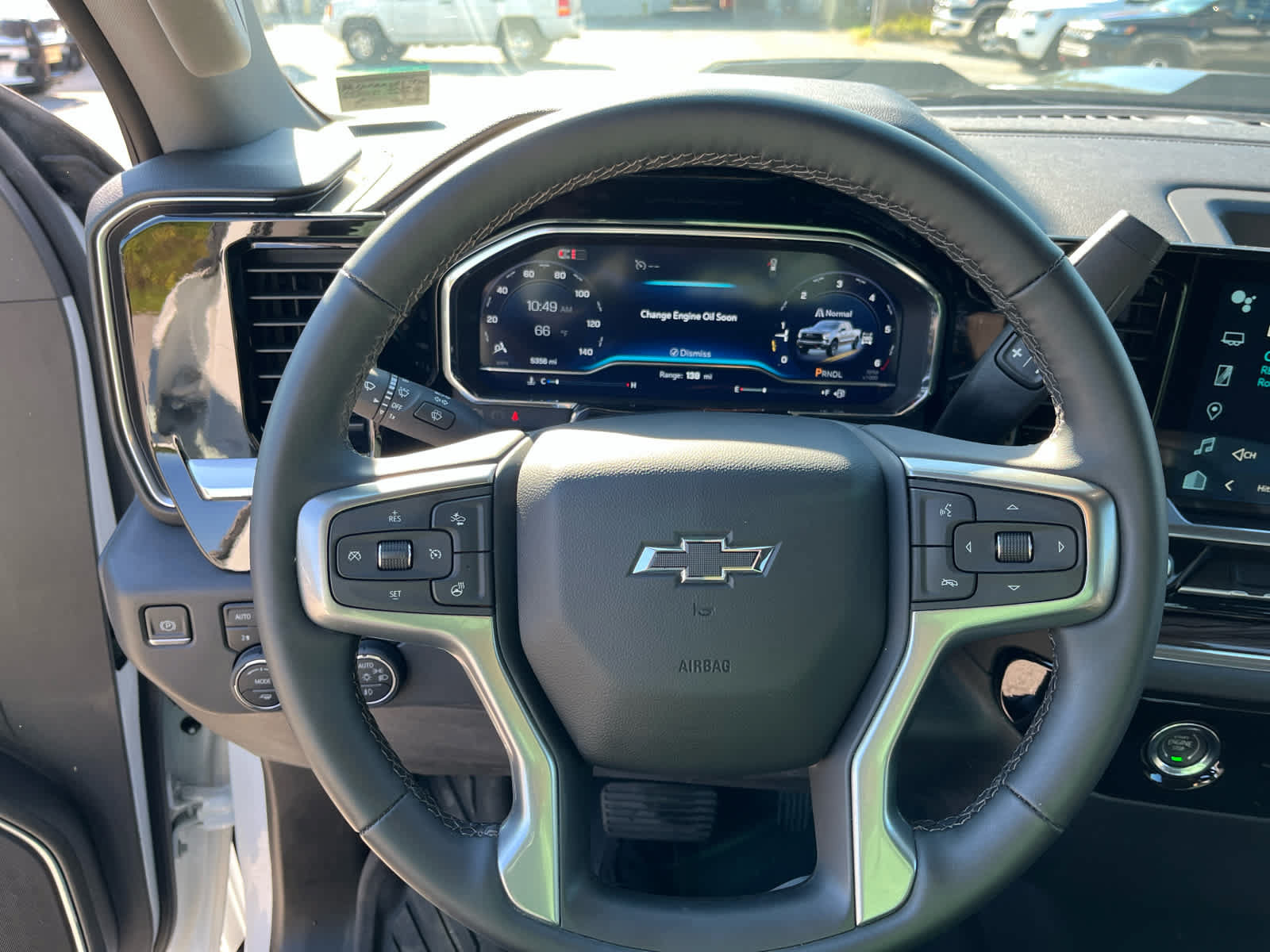 Used 2024 Chevrolet Silverado 1500 LT Trail Boss w/ LPO, Dark Essentials Package AWD/4WD image 12