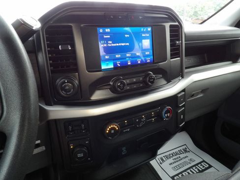 Used 2022 Ford F150 XL w/ Equipment Group 101A High AWD/4WD image 23