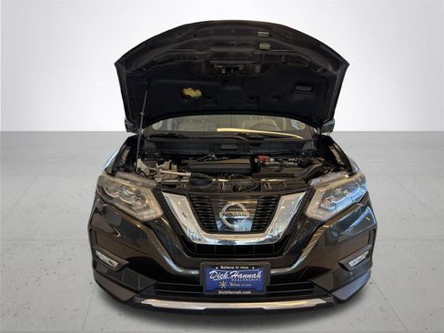 Used 2017 Nissan Rogue SL w/ SL Premium Package AWD/4WD image 4