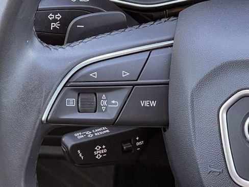 Used 2021 Audi Q8 Prestige w/ Prestige Package image 15