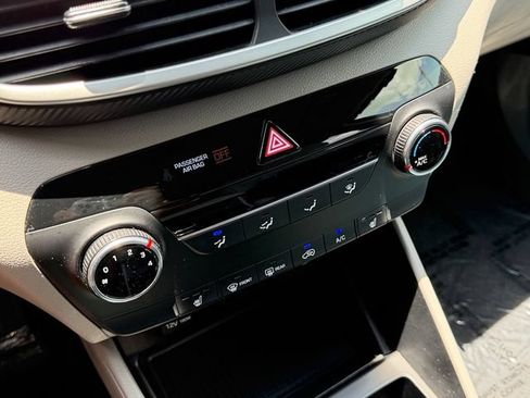 Used 2020 Hyundai Tucson Value FWD image 21