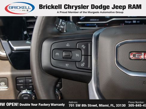 Used 2023 GMC Sierra 1500 SLT w/ SLT Premium Plus Package AWD/4WD image 30