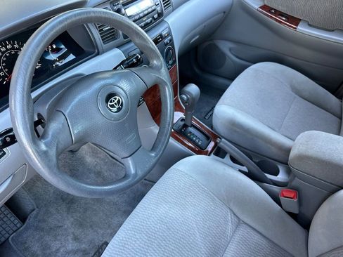 Used 2007 Toyota Corolla image 4