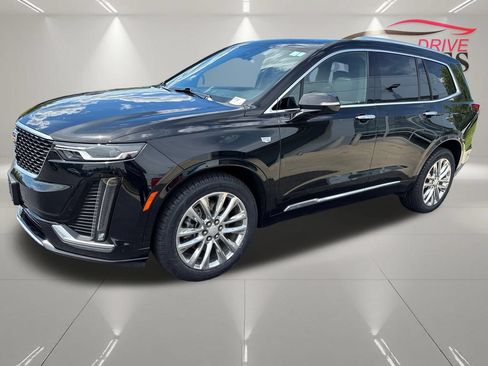 Certified 2023 Cadillac XT6 Premium Luxury AWD/4WD image 4