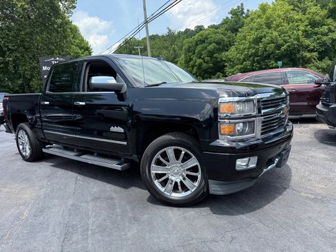 Used 2015 Chevrolet Silverado 1500 High Country w/ High Country Premium Package image 8