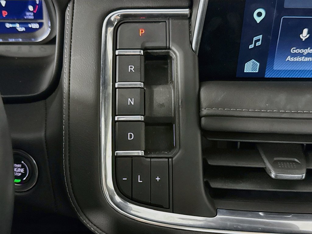 Used 2024 Chevrolet Tahoe Z71 w/ Z71 Off-Road Package AWD/4WD image 17