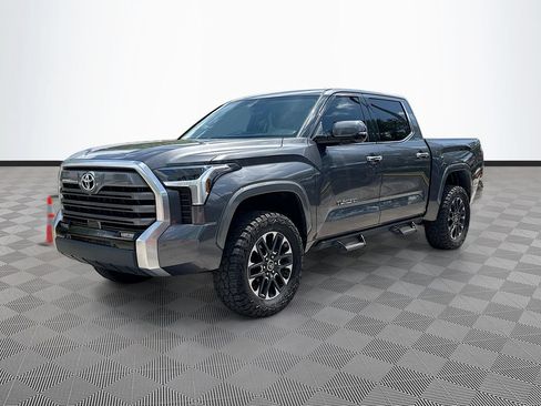 Used 2023 Toyota Tundra Limited AWD/4WD image 3