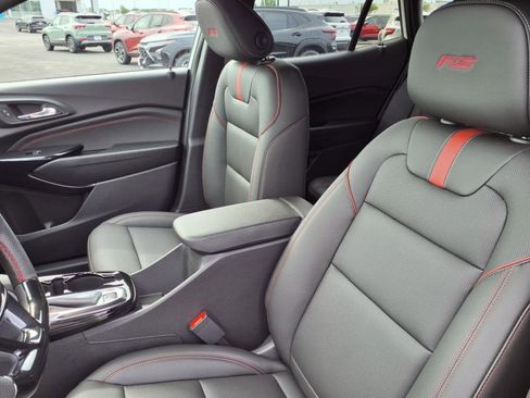 New 2025 Chevrolet Trax RS w/ Driver Confidence Package image 13