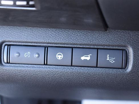 New 2026 Nissan Pathfinder Platinum FWD image 50