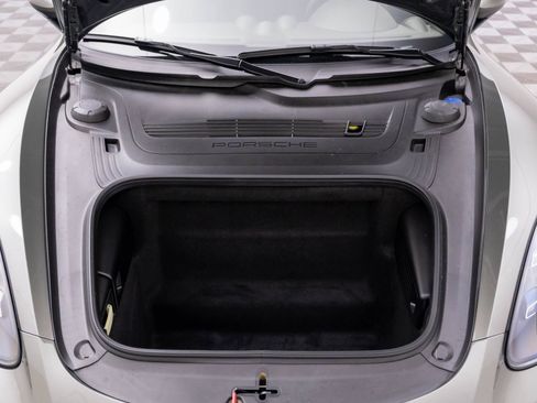 Certified 2025 Porsche 718 Cayman S RWD image 28