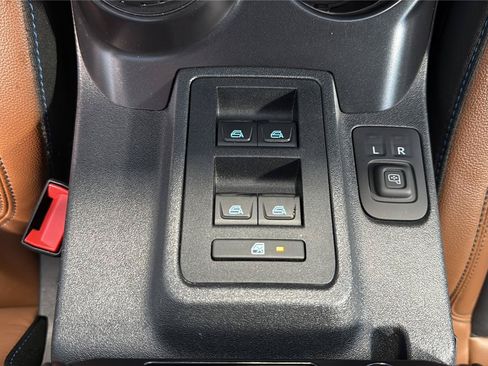 Certified 2024 Ford Bronco Outer Banks AWD/4WD image 22
