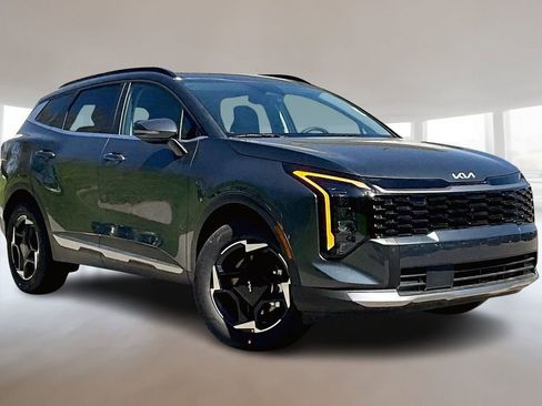 New 2026 Kia Sportage EX AWD/4WD image 2