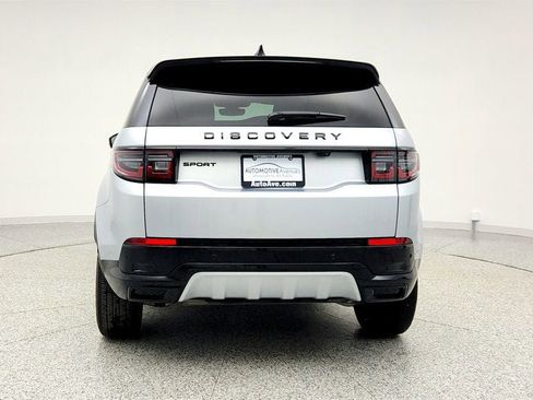 Used 2025 Land Rover Discovery Sport Dynamic SE image 6