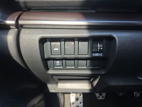 Used 2025 Subaru WRX Premium AWD/4WD image 41