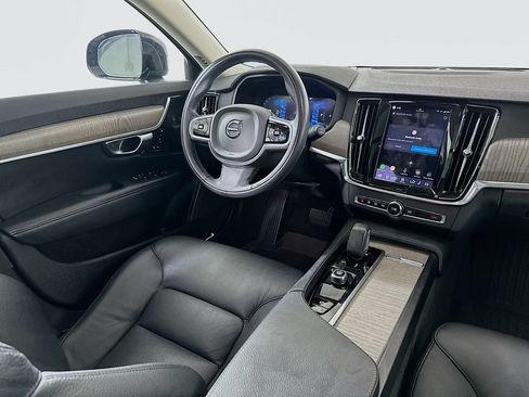 Used 2022 Volvo V90 B6 Cross Country w/ Advanced Package AWD/4WD image 19