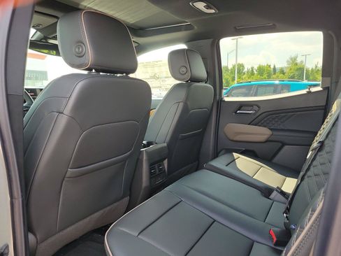 New 2026 GMC Canyon Denali AWD/4WD image 10