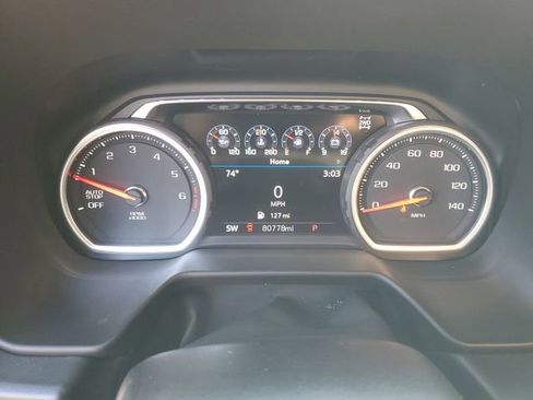 Used 2021 Chevrolet Suburban Z71 w/ Z71 Off-Road Package image 35