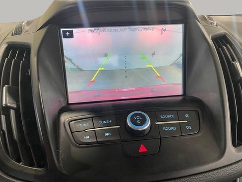 Used 2019 Ford Escape SE AWD/4WD image 25