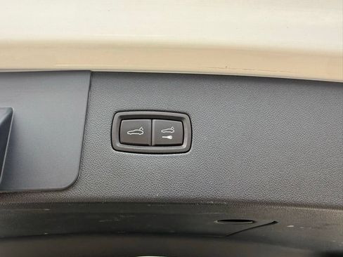 Used 2021 Porsche Cayenne S AWD/4WD image 27