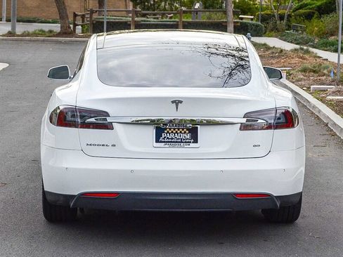 Used 2016 Tesla Model S 60 image 5