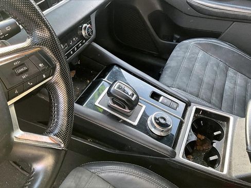 Used 2022 Mitsubishi Outlander SEL Black Edition image 14