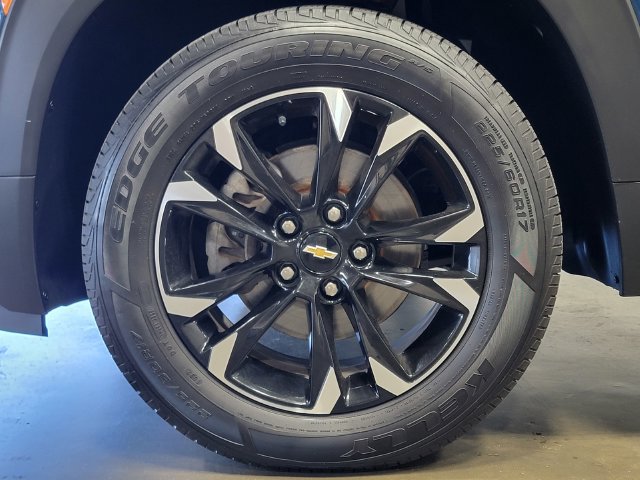 Used 2021 Chevrolet TrailBlazer LT w/ Convenience Package AWD/4WD image 10