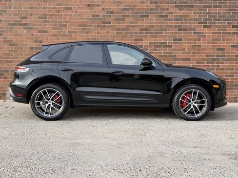 New 2026 Porsche Macan S image 8