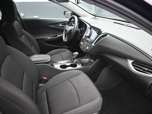 Used 2023 Chevrolet Malibu LT image 18