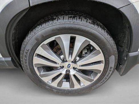 Used 2019 Subaru Ascent Limited image 23