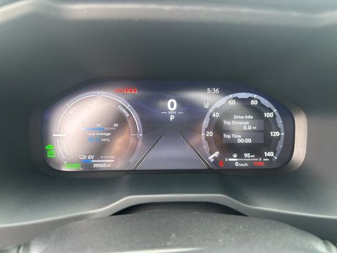 Used 2024 Toyota RAV4 XSE w/ Premium Package AWD/4WD image 15