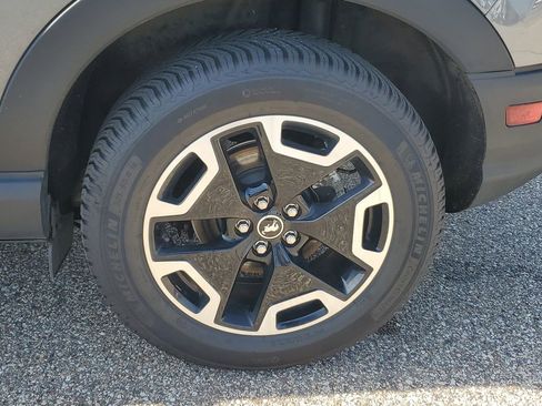 Certified 2024 Ford Bronco Sport Outer Banks w/ Tech Package AWD/4WD image 5